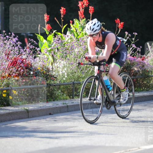 08.09.2024 - Stadtparktriathlon Zöllner http://msf.ph/oto/7015106 08.09.2024 09:25:52 Radfahren 91, 105, 141, 158, 167 meine-sportfotos.de