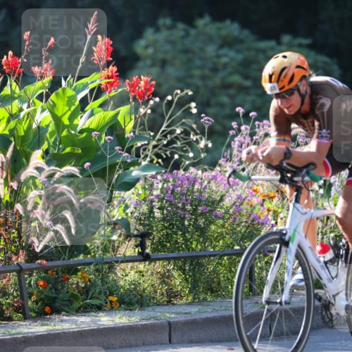 08.09.2024 - Stadtparktriathlon Zöllner http://msf.ph/oto/7015188 08.09.2024 09:26:20 Radfahren 126, 132, 138, 155, 157, 159, 171, 175 meine-sportfotos.de