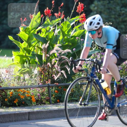 08.09.2024 - Stadtparktriathlon Zöllner http://msf.ph/oto/7015209 08.09.2024 09:26:23 Radfahren 126, 155, 157, 159, 171, 175 meine-sportfotos.de