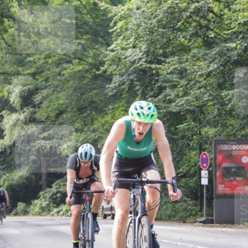 08.09.2024 - Stadtparktriathlon Zöllner http://msf.ph/oto/7015229 08.09.2024 12:20:35 Radfahren 749, 756, 824 meine-sportfotos.de