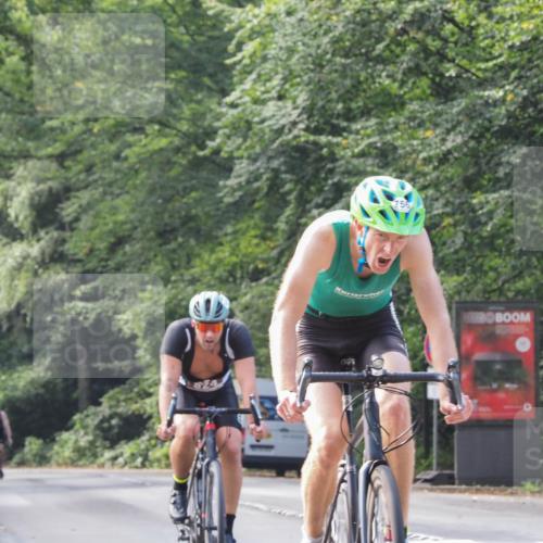 08.09.2024 - Stadtparktriathlon Zöllner http://msf.ph/oto/7015242 08.09.2024 12:20:35 Radfahren 749, 756, 824 meine-sportfotos.de