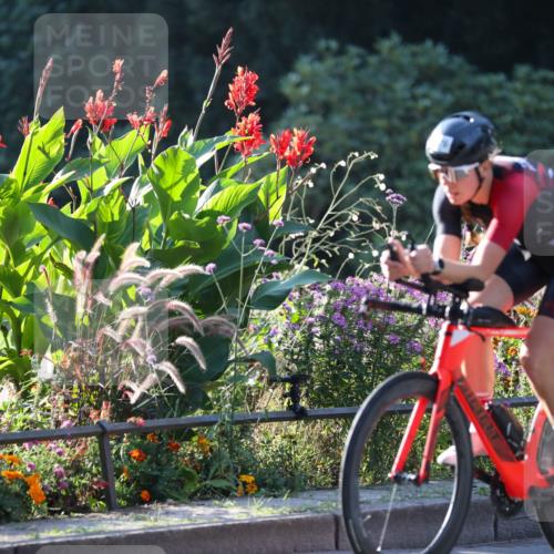 08.09.2024 - Stadtparktriathlon Zöllner http://msf.ph/oto/7015255 08.09.2024 09:26:35 Radfahren 100, 111, 176 meine-sportfotos.de