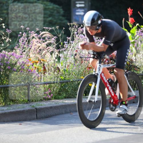 08.09.2024 - Stadtparktriathlon Zöllner http://msf.ph/oto/7015293 08.09.2024 09:26:52 Radfahren 93, 104, 115, 120 meine-sportfotos.de