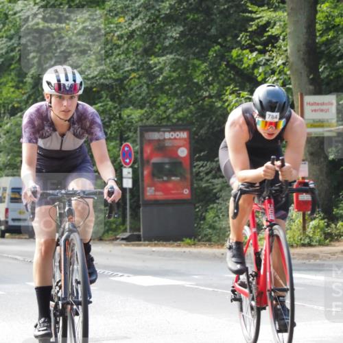 08.09.2024 - Stadtparktriathlon Zöllner http://msf.ph/oto/7015300 08.09.2024 12:20:46 Radfahren 749, 782, 784, 892, 940 meine-sportfotos.de