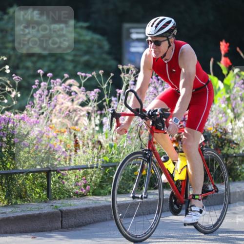 08.09.2024 - Stadtparktriathlon Zöllner http://msf.ph/oto/7015318 08.09.2024 09:27:14 Radfahren 2, 145 meine-sportfotos.de