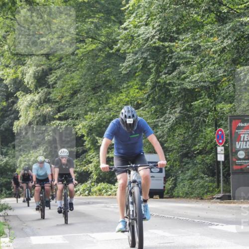 08.09.2024 - Stadtparktriathlon Zöllner http://msf.ph/oto/7015323 08.09.2024 12:20:52 Radfahren 767, 782, 892, 912, 924, 926, 927 meine-sportfotos.de
