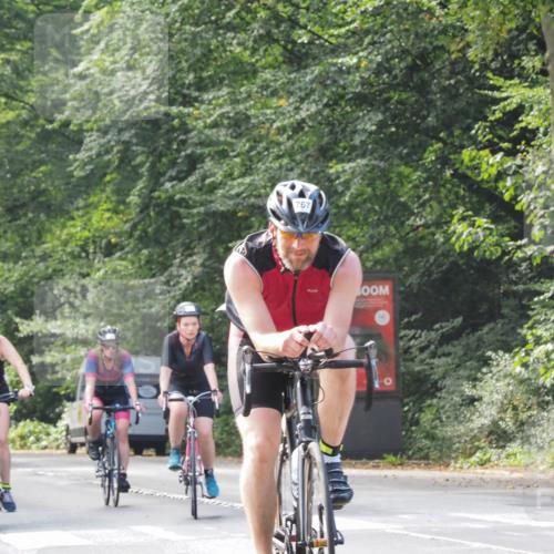 08.09.2024 - Stadtparktriathlon Zöllner http://msf.ph/oto/7015369 08.09.2024 12:20:58 Radfahren 767, 782, 835, 884, 892, 912, 924, 926, 927 meine-sportfotos.de