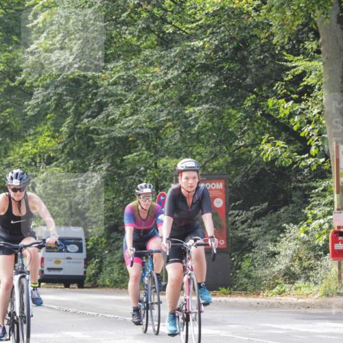 08.09.2024 - Stadtparktriathlon Zöllner http://msf.ph/oto/7015373 08.09.2024 12:20:59 Radfahren 767, 835, 884, 892, 912, 924, 926, 927 meine-sportfotos.de