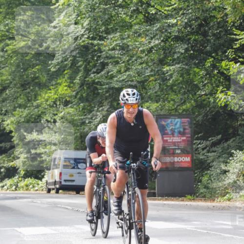 08.09.2024 - Stadtparktriathlon Zöllner http://msf.ph/oto/7015438 08.09.2024 12:21:32 Radfahren 773, 815, 840, 845, 865, 914 meine-sportfotos.de