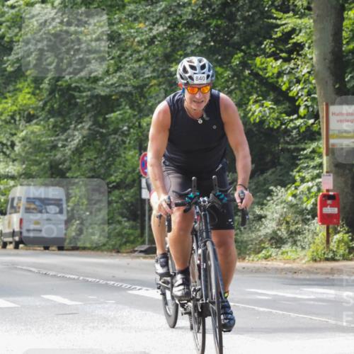 08.09.2024 - Stadtparktriathlon Zöllner http://msf.ph/oto/7015450 08.09.2024 12:21:33 Radfahren 773, 815, 840, 845, 865, 914 meine-sportfotos.de