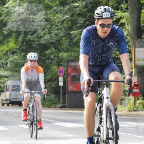 08.09.2024 - Stadtparktriathlon Zöllner http://msf.ph/oto/7015492 08.09.2024 12:21:44 Radfahren 753, 854, 861, 885, 891 meine-sportfotos.de