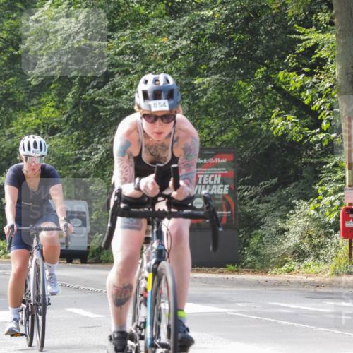 08.09.2024 - Stadtparktriathlon Zöllner http://msf.ph/oto/7015501 08.09.2024 12:21:47 Radfahren 753, 854, 861, 881, 885, 891 meine-sportfotos.de