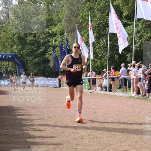 08.09.2024 - Airport Race Strokosch-Dieckow http://msf.ph/oto/7015503 08.09.2024 12:06:37 Ziel 434, 1228, 2807 meine-sportfotos.de