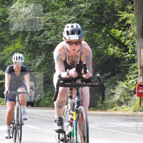 08.09.2024 - Stadtparktriathlon Zöllner http://msf.ph/oto/7015507 08.09.2024 12:21:47 Radfahren 753, 854, 861, 881, 885, 891 meine-sportfotos.de