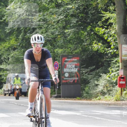 08.09.2024 - Stadtparktriathlon Zöllner http://msf.ph/oto/7015512 08.09.2024 12:21:48 Radfahren 753, 854, 861, 881, 885, 891 meine-sportfotos.de