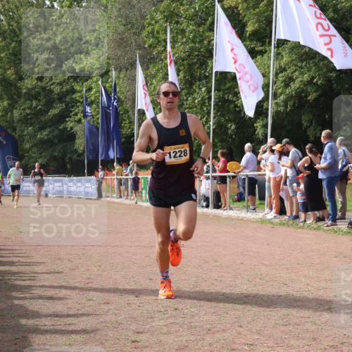 08.09.2024 - Airport Race Strokosch-Dieckow http://msf.ph/oto/7015534 08.09.2024 12:06:37 Ziel 434, 1228, 2807 meine-sportfotos.de