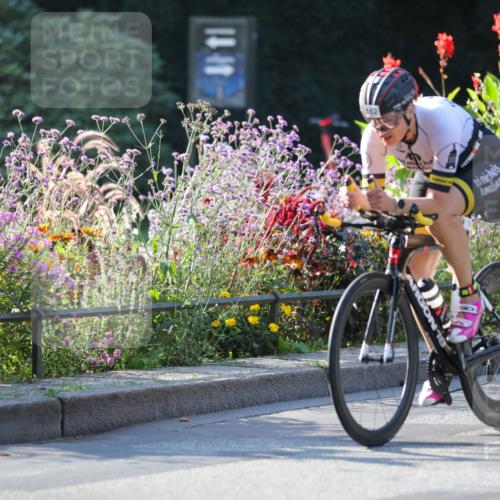 08.09.2024 - Stadtparktriathlon Zöllner http://msf.ph/oto/7015539 08.09.2024 09:28:22 Radfahren 146, 162 meine-sportfotos.de