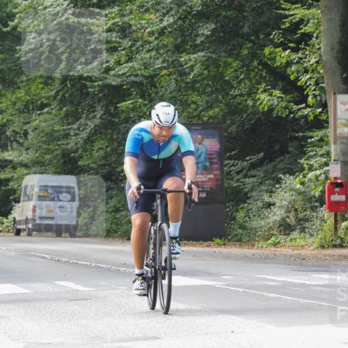 08.09.2024 - Stadtparktriathlon Zöllner http://msf.ph/oto/7015541 08.09.2024 12:22:02 Radfahren 754, 820, 910 meine-sportfotos.de