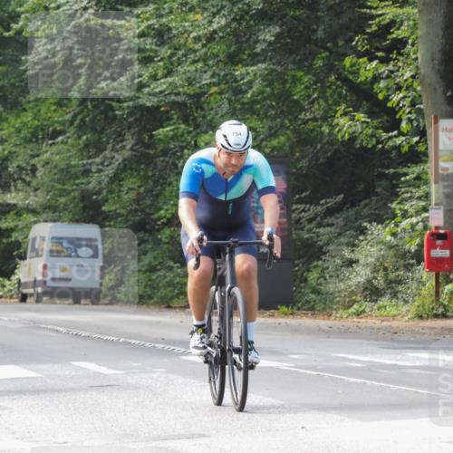 08.09.2024 - Stadtparktriathlon Zöllner http://msf.ph/oto/7015548 08.09.2024 12:22:03 Radfahren 754, 820, 904, 910 meine-sportfotos.de