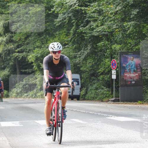 08.09.2024 - Stadtparktriathlon Zöllner http://msf.ph/oto/7015554 08.09.2024 12:22:03 Radfahren 754, 820, 904, 910 meine-sportfotos.de
