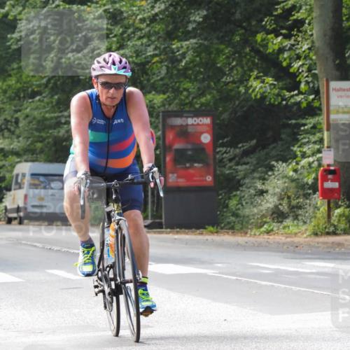 08.09.2024 - Stadtparktriathlon Zöllner http://msf.ph/oto/7015564 08.09.2024 12:22:10 Radfahren 820, 883, 900, 904, 930 meine-sportfotos.de