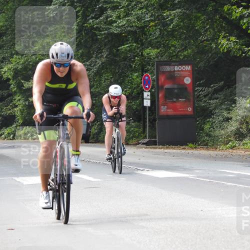 08.09.2024 - Stadtparktriathlon Zöllner http://msf.ph/oto/7015579 08.09.2024 12:22:12 Radfahren 820, 883, 900, 904, 930 meine-sportfotos.de