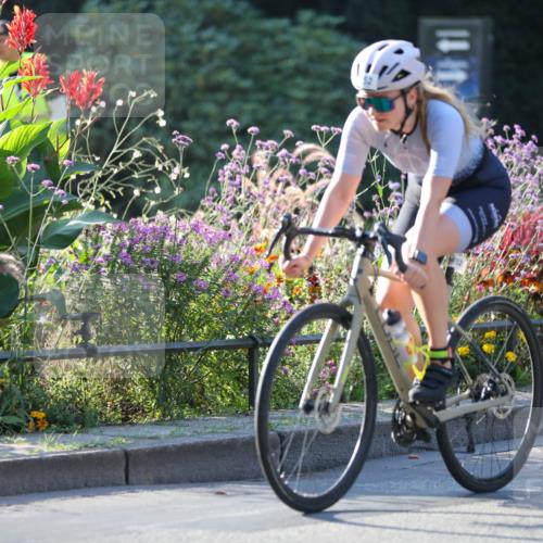 08.09.2024 - Stadtparktriathlon Zöllner http://msf.ph/oto/7015584 08.09.2024 09:28:41 Radfahren 52, 103 meine-sportfotos.de