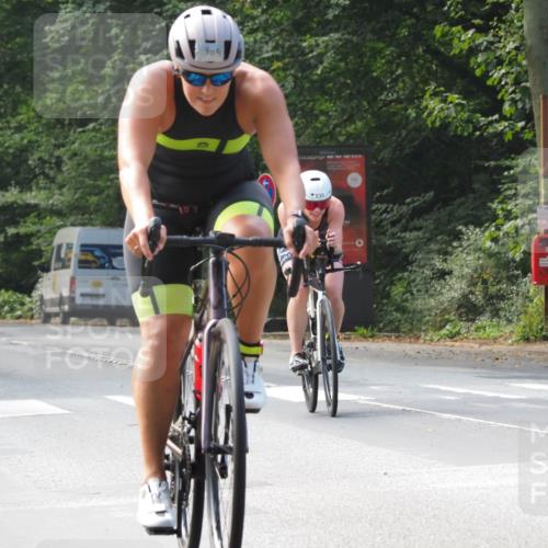 08.09.2024 - Stadtparktriathlon Zöllner http://msf.ph/oto/7015590 08.09.2024 12:22:13 Radfahren 820, 883, 900, 904, 930 meine-sportfotos.de