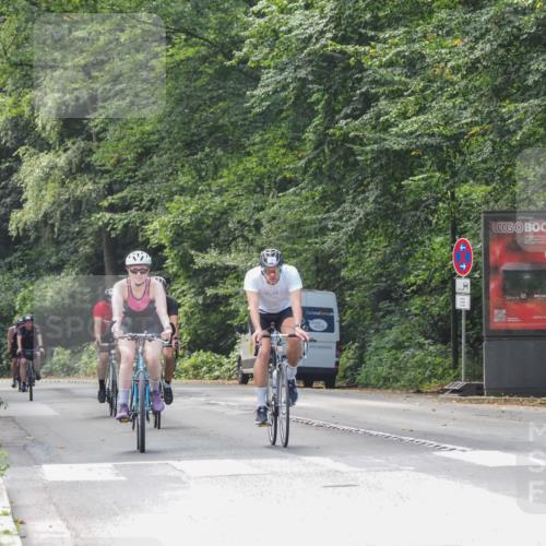 08.09.2024 - Stadtparktriathlon Zöllner http://msf.ph/oto/7015674 08.09.2024 12:22:37 Radfahren 763, 764, 769, 795, 848, 897 meine-sportfotos.de
