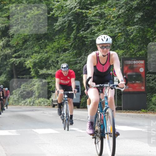 08.09.2024 - Stadtparktriathlon Zöllner http://msf.ph/oto/7015689 08.09.2024 12:22:40 Radfahren 752, 763, 764, 769, 795, 848, 897 meine-sportfotos.de