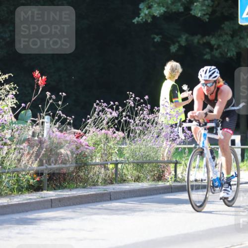 08.09.2024 - Stadtparktriathlon Zöllner http://msf.ph/oto/7015701 08.09.2024 09:30:34 Radfahren 98, 133, 153 meine-sportfotos.de