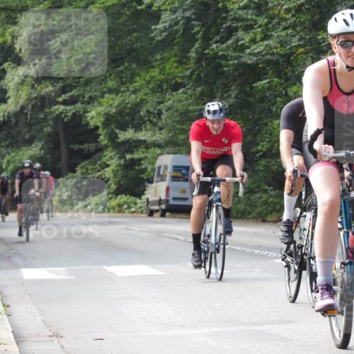 08.09.2024 - Stadtparktriathlon Zöllner http://msf.ph/oto/7015704 08.09.2024 12:22:40 Radfahren 752, 763, 764, 769, 795, 848, 897 meine-sportfotos.de