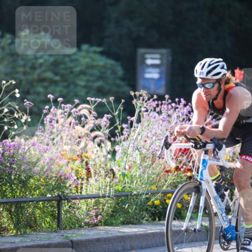 08.09.2024 - Stadtparktriathlon Zöllner http://msf.ph/oto/7015706 08.09.2024 09:30:35 Radfahren 98, 133, 153 meine-sportfotos.de
