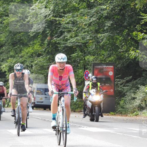 08.09.2024 - Stadtparktriathlon Zöllner http://msf.ph/oto/7015744 08.09.2024 12:22:49 Radfahren 752, 781, 809, 839, 897, 901, 906, 933 meine-sportfotos.de