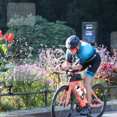 08.09.2024 - Stadtparktriathlon Zöllner http://msf.ph/oto/7015753 08.09.2024 09:31:03 Radfahren 97, 178 meine-sportfotos.de
