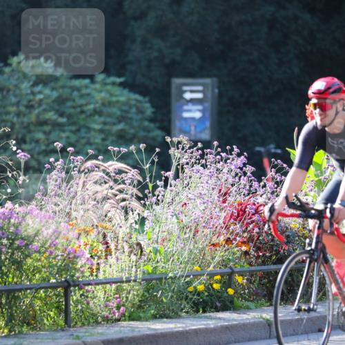 08.09.2024 - Stadtparktriathlon Zöllner http://msf.ph/oto/7015787 08.09.2024 09:31:37 Radfahren 119, 144, 151, 172 meine-sportfotos.de