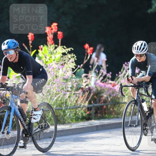 08.09.2024 - Stadtparktriathlon Zöllner http://msf.ph/oto/7015828 08.09.2024 09:32:52 Radfahren 128, 155, 156, 169, 173, 175, 176 meine-sportfotos.de