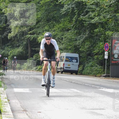 08.09.2024 - Stadtparktriathlon Zöllner http://msf.ph/oto/7015831 08.09.2024 12:23:14 Radfahren 770 meine-sportfotos.de