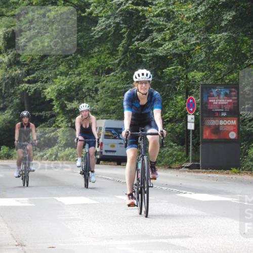 08.09.2024 - Stadtparktriathlon Zöllner http://msf.ph/oto/7015845 08.09.2024 12:23:23 Radfahren 903, 913, 922 meine-sportfotos.de