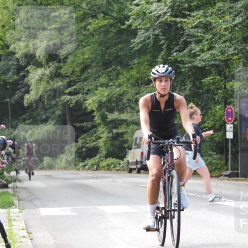 08.09.2024 - Stadtparktriathlon Zöllner http://msf.ph/oto/7015855 08.09.2024 12:23:27 Radfahren 774, 780, 903, 913, 922 meine-sportfotos.de