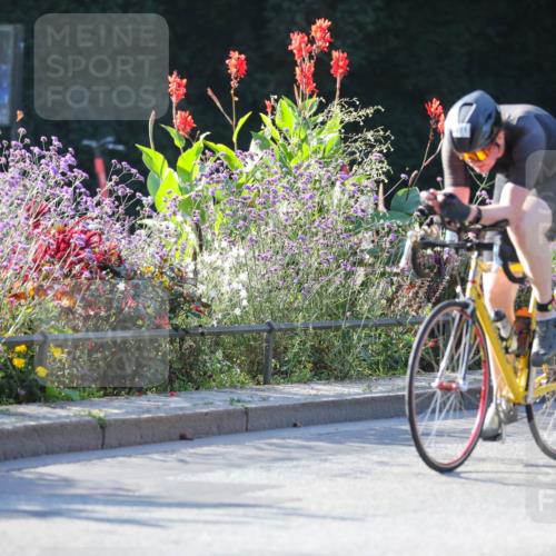 08.09.2024 - Stadtparktriathlon Zöllner http://msf.ph/oto/7015889 08.09.2024 09:33:13 Radfahren 111, 157, 167, 171 meine-sportfotos.de