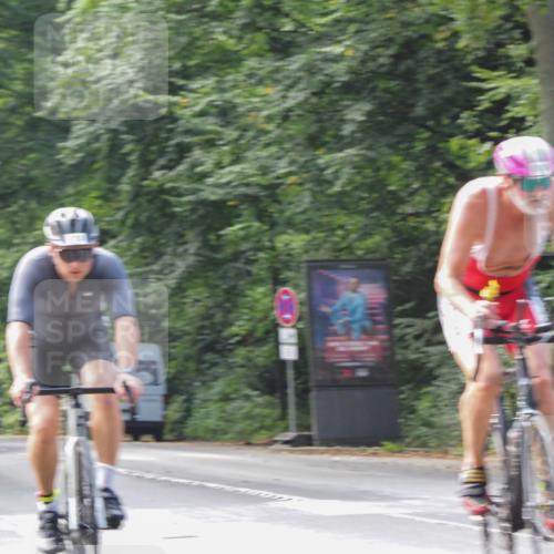 08.09.2024 - Stadtparktriathlon Zöllner http://msf.ph/oto/7016003 08.09.2024 12:24:22 Radfahren 755, 800 meine-sportfotos.de