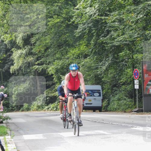 08.09.2024 - Stadtparktriathlon Zöllner http://msf.ph/oto/7016022 08.09.2024 12:24:33 Radfahren 737, 806 meine-sportfotos.de