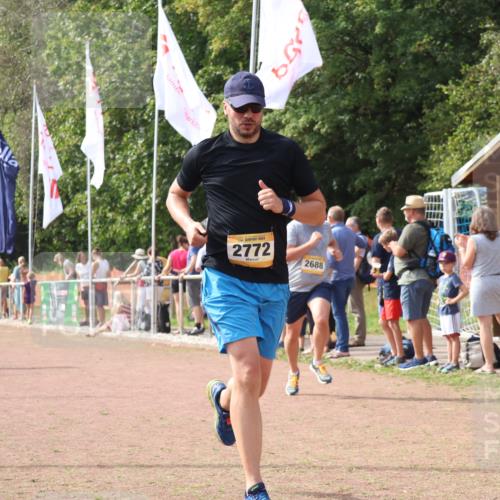 08.09.2024 - Airport Race Strokosch-Dieckow http://msf.ph/oto/7016028 08.09.2024 12:07:03 Ziel 2688, 2772, 2831 meine-sportfotos.de