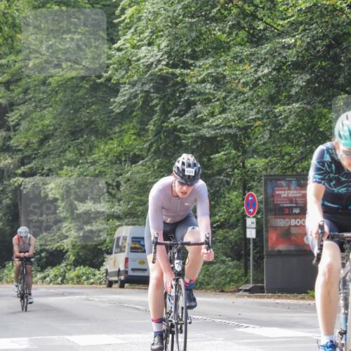 08.09.2024 - Stadtparktriathlon Zöllner http://msf.ph/oto/7016042 08.09.2024 12:24:47 Radfahren 802, 828, 878, 896 meine-sportfotos.de