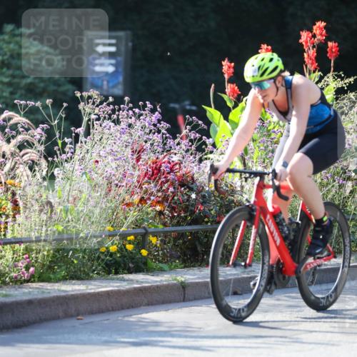 08.09.2024 - Stadtparktriathlon Zöllner http://msf.ph/oto/7016110 08.09.2024 09:35:47 Radfahren 150, 162 meine-sportfotos.de