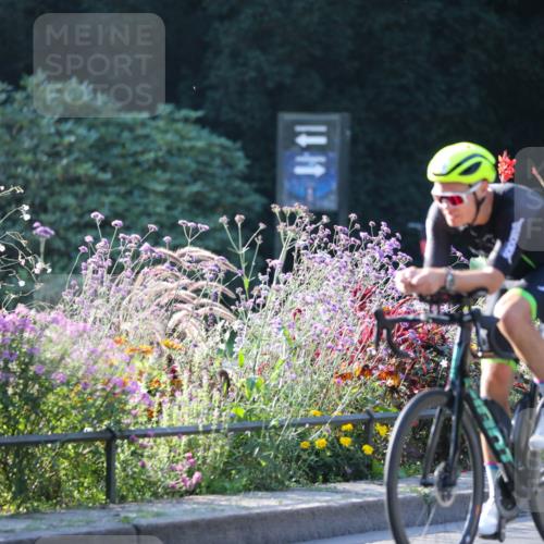 08.09.2024 - Stadtparktriathlon Zöllner http://msf.ph/oto/7016174 08.09.2024 09:36:41 Radfahren  meine-sportfotos.de