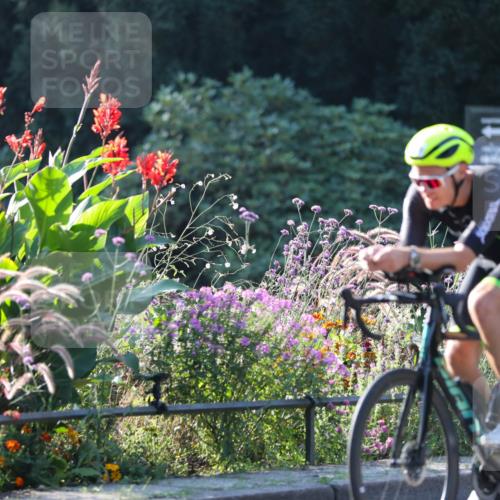 08.09.2024 - Stadtparktriathlon Zöllner http://msf.ph/oto/7016179 08.09.2024 09:36:41 Radfahren  meine-sportfotos.de