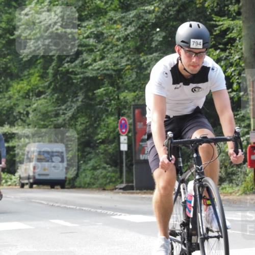 08.09.2024 - Stadtparktriathlon Zöllner http://msf.ph/oto/7016183 08.09.2024 12:25:29 Radfahren 751, 758, 771, 788, 794, 825, 834, 852, 855, 871, 880, 908 meine-sportfotos.de