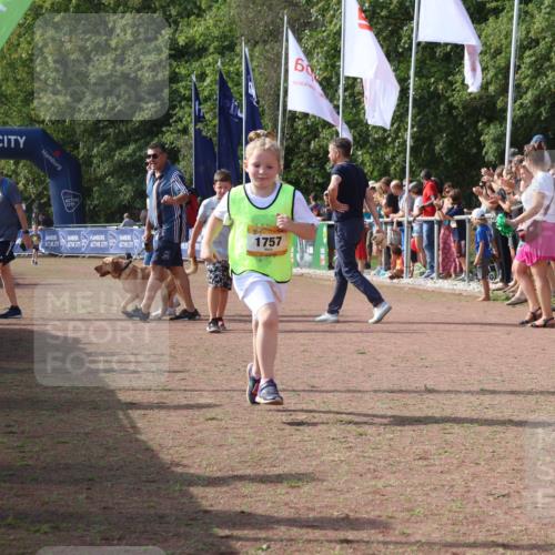 08.09.2024 - Airport Race Strokosch-Dieckow http://msf.ph/oto/7016262 08.09.2024 11:32:14 Ziel 1757, 1876 meine-sportfotos.de